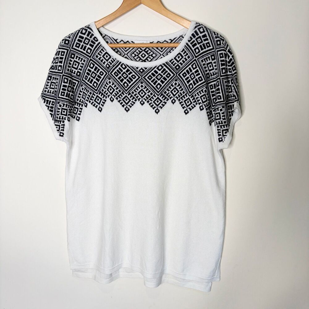 J Jill Top Knit Short Sleeve Shirt White Black Geometric Minimalist Women L